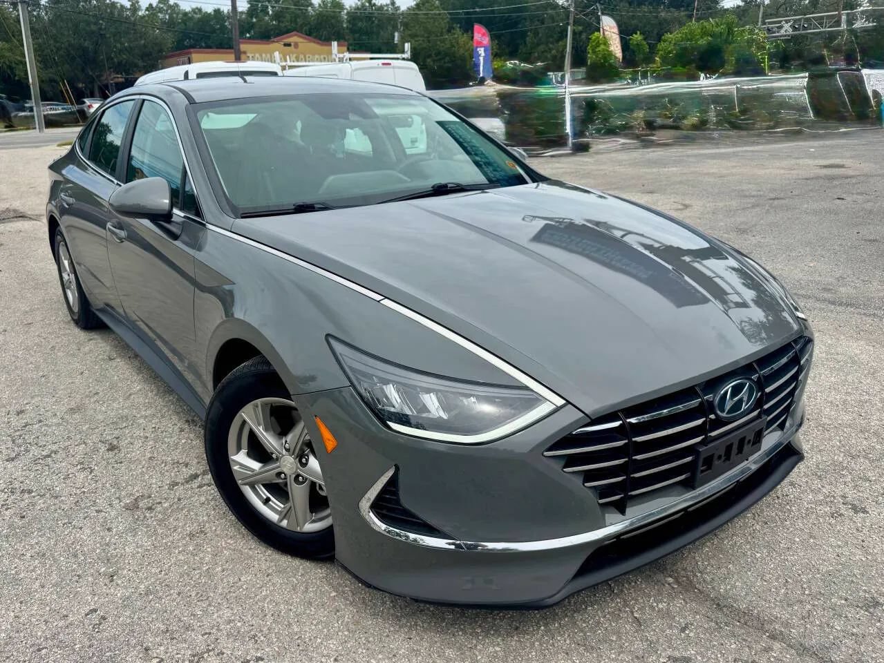 Used 2021 Hyundai Sonata SE FWD image 3