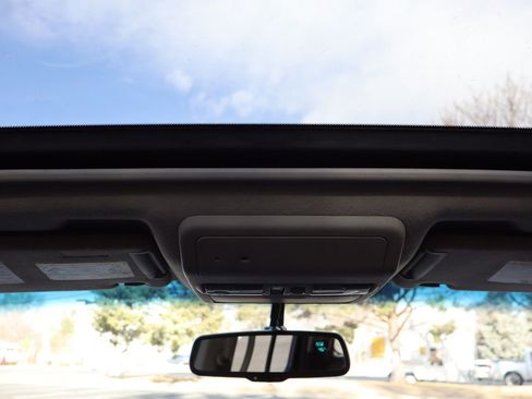 Used 2012 Nissan Frontier PRO-4X w/ Pro-4x Luxury Pkg image 29