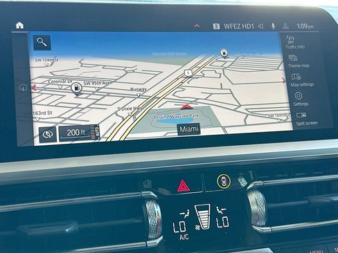 Used 2022 BMW 330i Sedan w/ M Sport Package image 13