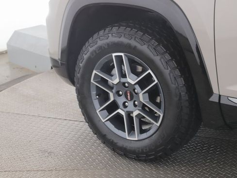 Used 2026 GMC Terrain AT4 image 13