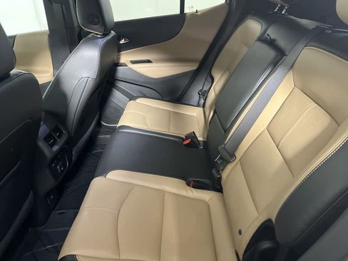Used 2022 Chevrolet Equinox Premier image 26
