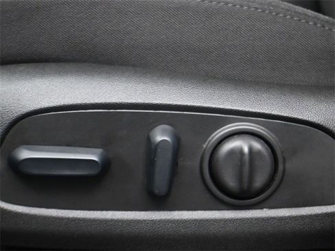 Used 2024 Chevrolet Malibu LT image 11