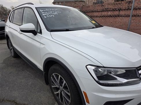 Used 2021 Volkswagen Tiguan S image 8