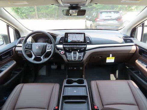 New 2026 Honda Odyssey Touring image 20