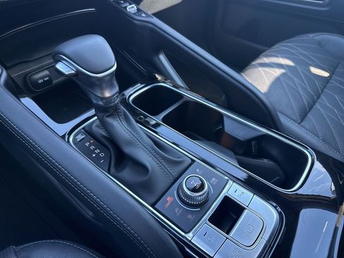 Used 2024 Kia Telluride EX X-Line AWD/4WD image 18
