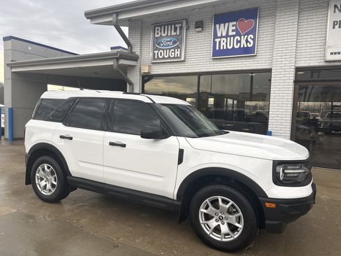 Used 2022 Ford Bronco Sport Base image 3