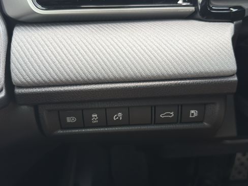 Certified 2025 Toyota Camry SE w/ Convenience Package FWD image 13