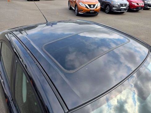 Used 2006 MAZDA MAZDA3 s FWD image 16