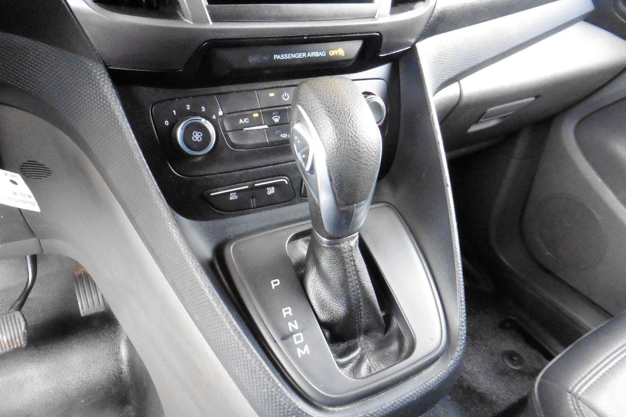 Used 2022 Ford Transit Connect XL FWD image 17
