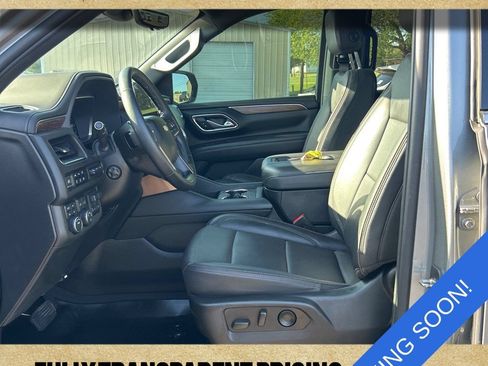 Used 2023 Chevrolet Tahoe High Country w/ Premium Package AWD/4WD image 10