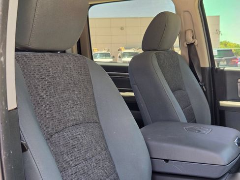 Used 2016 RAM 1500 Big Horn AWD/4WD image 30