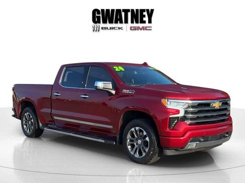 Used 2024 Chevrolet Silverado 1500 High Country AWD/4WD image 3