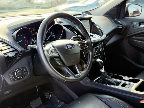 Used 2017 Ford Escape Titanium FWD image 14
