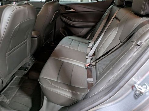 Certified 2023 Buick Encore GX Essence image 21