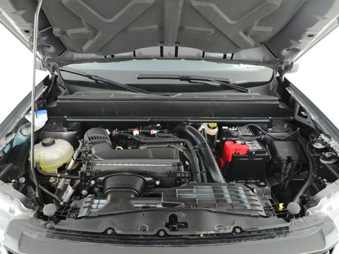 Certified 2025 Ford Maverick Lobo AWD/4WD image 6