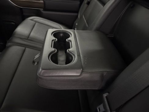 Used 2019 Chevrolet Silverado 1500 LT Trail Boss AWD/4WD image 30