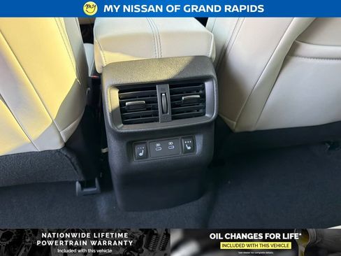 New 2026 Nissan Murano Platinum w/ Cargo Package AWD/4WD image 21