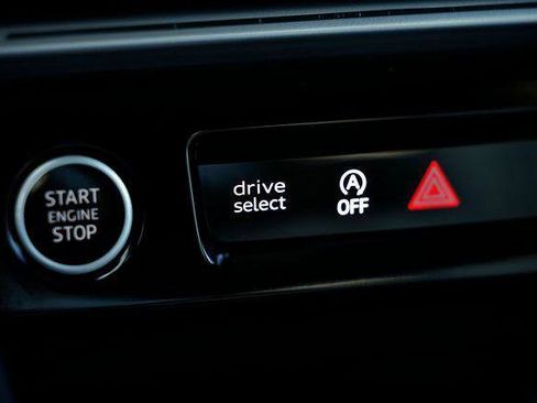 Certified 2025 Audi Q5 Premium Plus w/ Premium Plus image 38