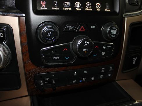 Used 2016 RAM 1500 Laramie Longhorn w/ Convenience Group RWD image 19