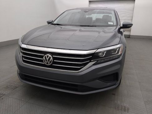 Used 2020 Volkswagen Passat 2.0T SE FWD image 15