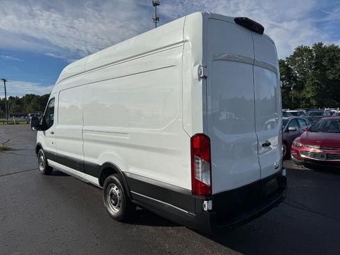 Used 2021 Ford Transit 250 148 High Roof Extended RWD image 3