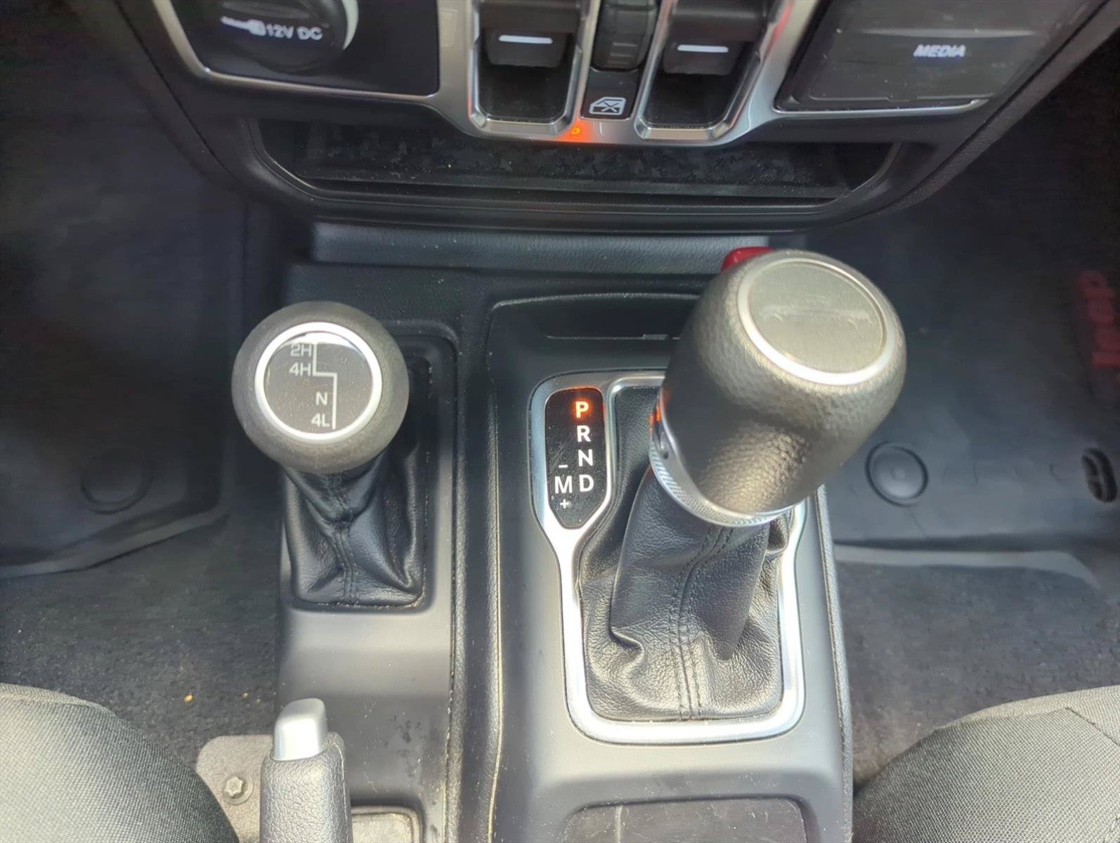 Used 2021 Jeep Gladiator Sport AWD/4WD image 21