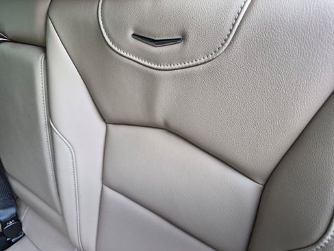 Used 2024 Cadillac XT4 Luxury FWD image 15