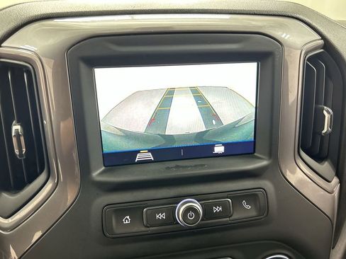 Used 2021 Chevrolet Silverado 1500 Custom Trail Boss image 15