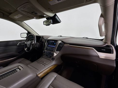 Used 2020 GMC Yukon Denali RWD image 31