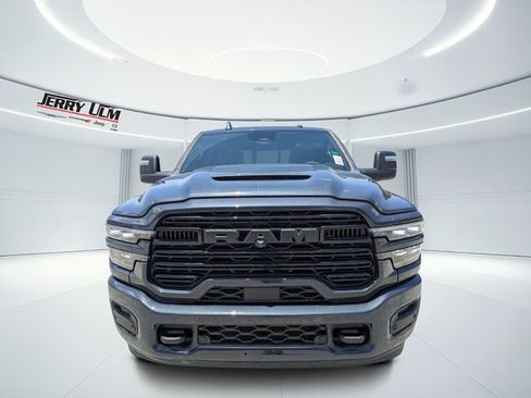 New 2026 RAM 2500 Laramie AWD/4WD image 8
