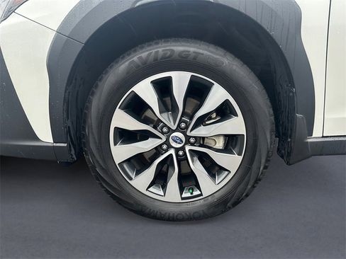 Certified 2023 Subaru Outback Touring XT image 9