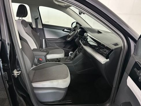 Used 2024 Volkswagen Taos S image 28