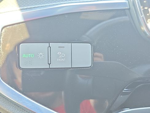 Used 2021 Audi Q3 2.0T Premium Plus AWD/4WD image 24