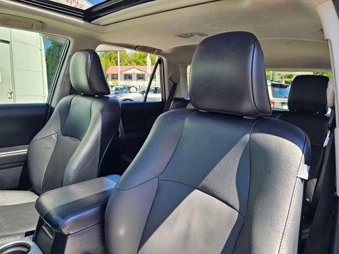Used 2012 Toyota 4Runner Limited AWD/4WD image 20