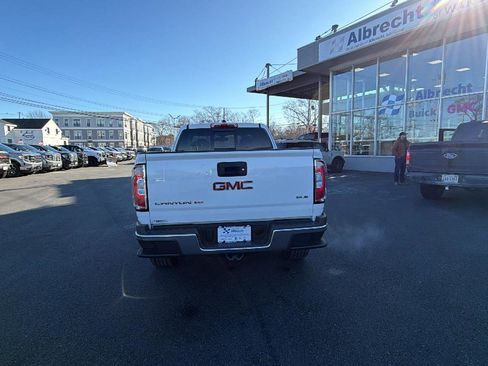 Certified 2020 GMC Canyon SLE w/ Elevation Edition image 6