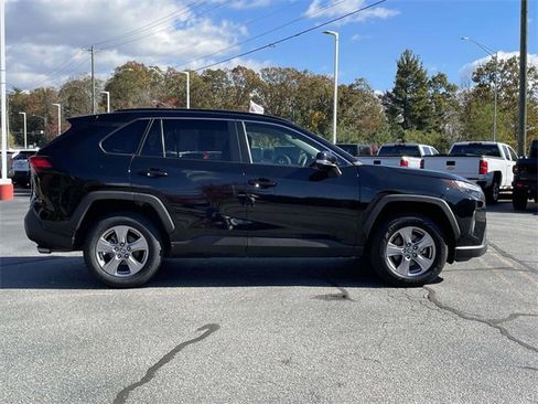 Used 2023 Toyota RAV4 XLE image 6