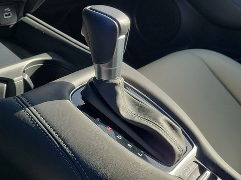 Certified 2025 Honda HR-V EX-L image 29