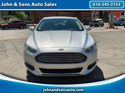 Used 2016 Ford Fusion SE