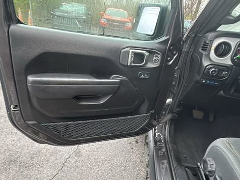 Used 2025 Jeep Wrangler Unlimited Sport S 4xe image 11