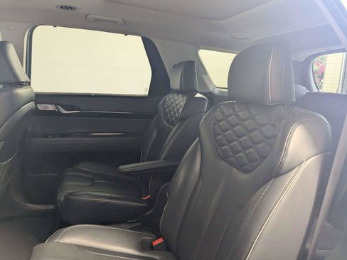 Used 2022 Hyundai Palisade Limited FWD image 34