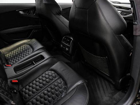Used 2016 Audi RS 7 Prestige image 31