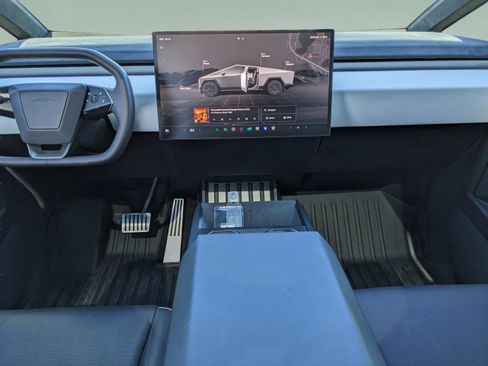 Used 2024 Tesla Cybertruck Cyberbeast image 23