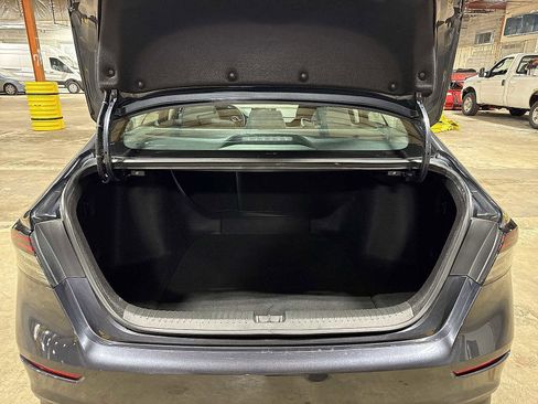 Used 2024 Honda Accord EX image 11