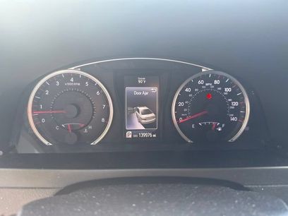 Used 2016 Toyota Camry SE w/ Moonroof Package