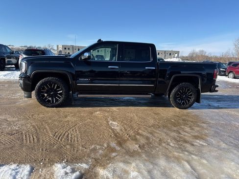 Used 2018 GMC Sierra 1500 Denali w/ Denali Ultimate Package image 4