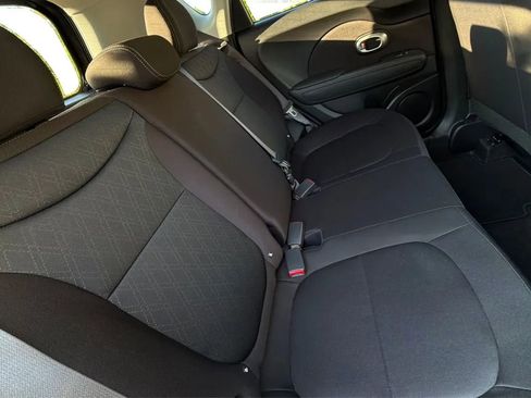 Used 2019 Kia Soul FWD image 16
