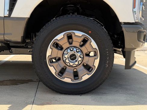 New 2026 Ford F350 King Ranch w/ FX4 Off-Road Package AWD/4WD image 8