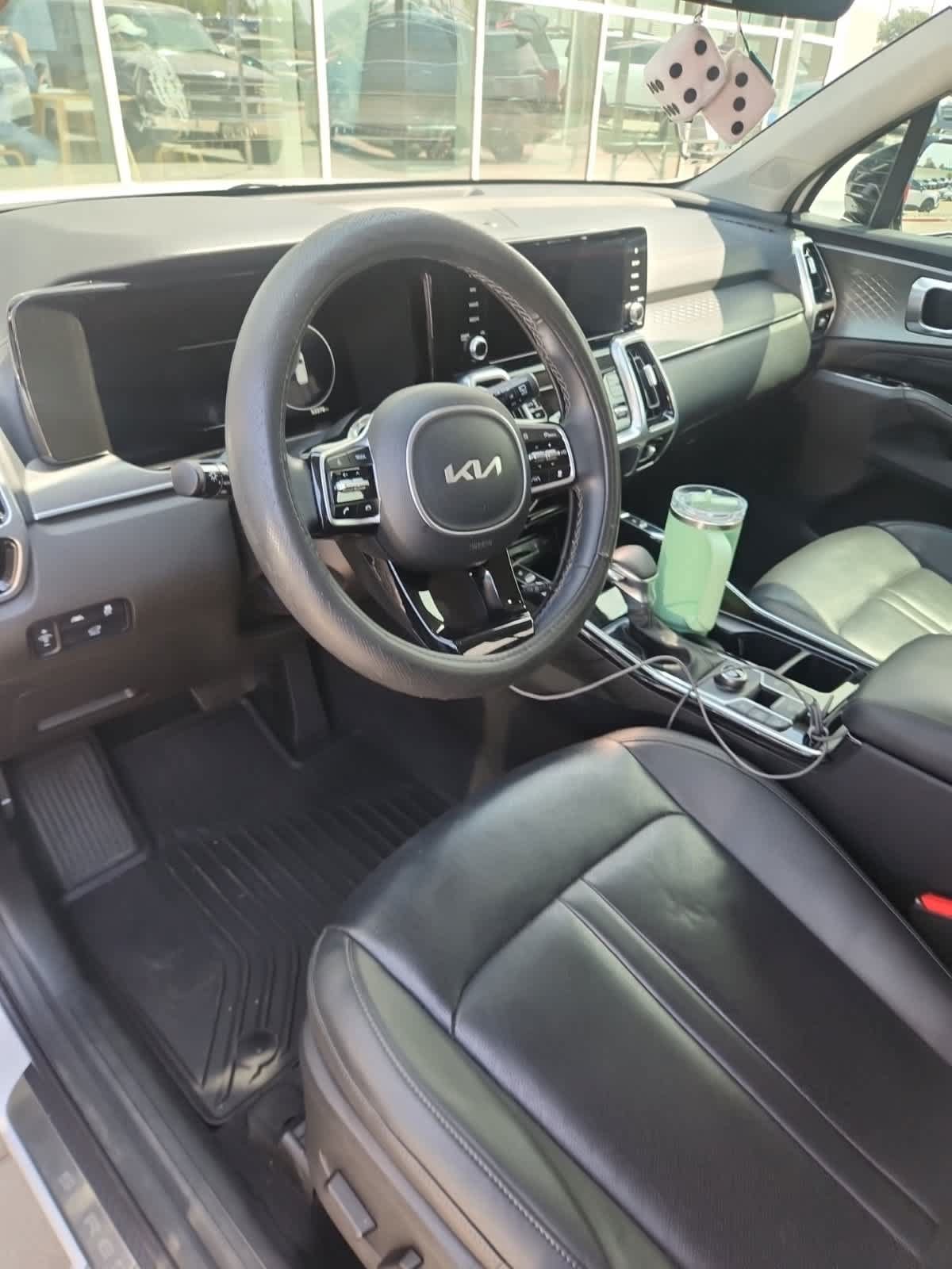 Certified 2023 Kia Sorento SX FWD image 5