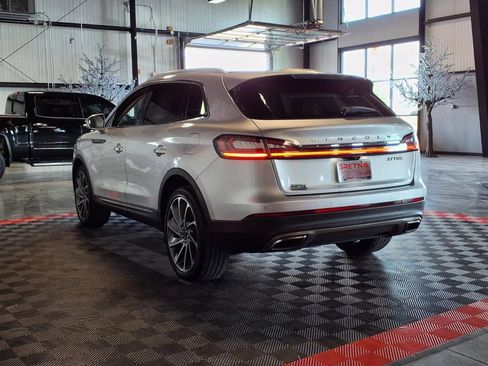 Used 2019 Lincoln Nautilus Reserve AWD/4WD image 4
