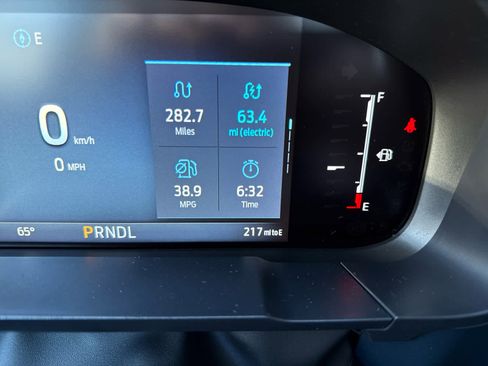 New 2025 Ford Maverick XLT w/ Equipment Group 301A image 6